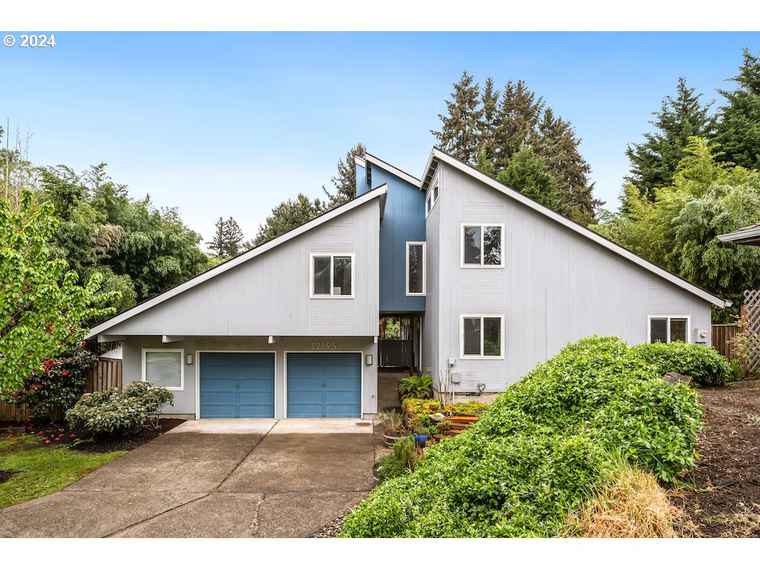 Photo of 12195 SW 124th Ave Tigard, OR 97223