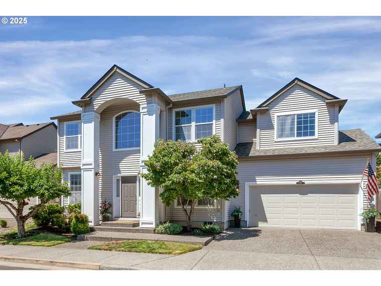 Photo of 8583 SW Bellflower St Portland, OR 97224