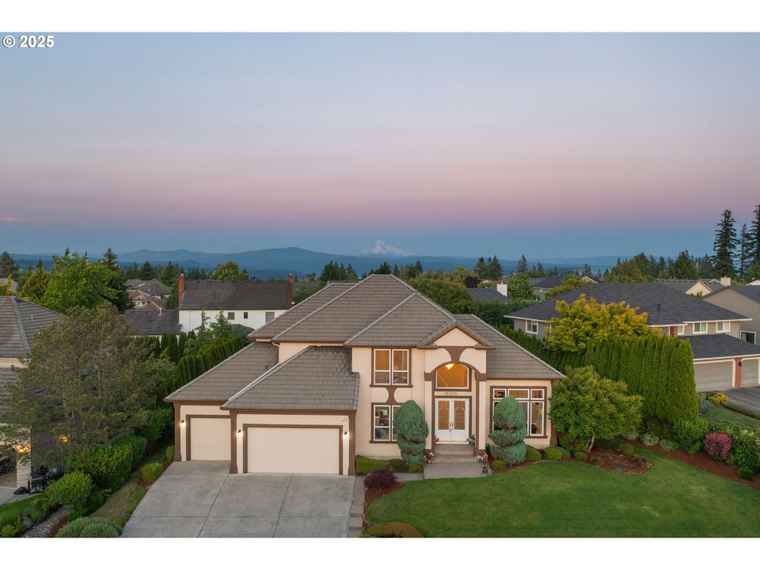 Photo of 2326 NW Douglas St Camas, WA 98607