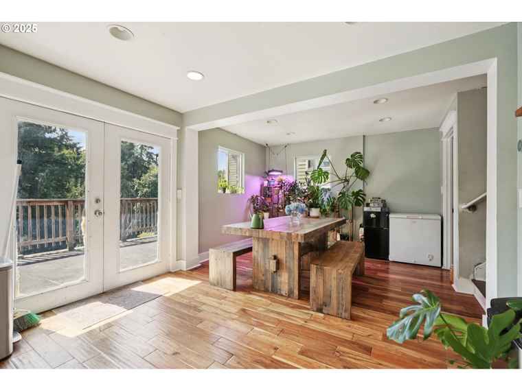 Photo of 1612 12th St Oregon City, OR 97045
