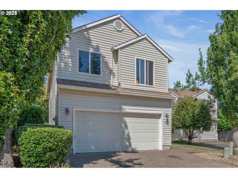 Photo of 7959 SW Carol Ann Ct Portland, OR 97224