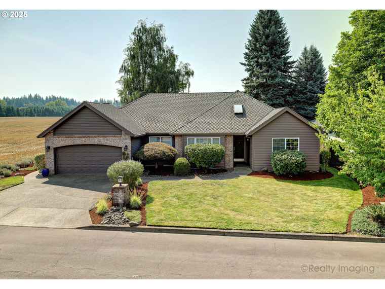 Photo of 6806 SW Wheatland Run Wilsonville, OR 97070