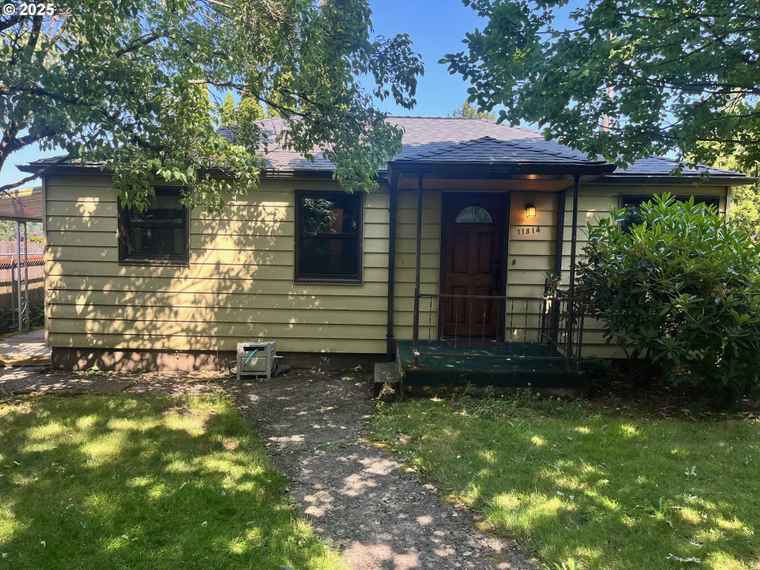 Photo of 11814 SE 35th Ave Milwaukie, OR 97222
