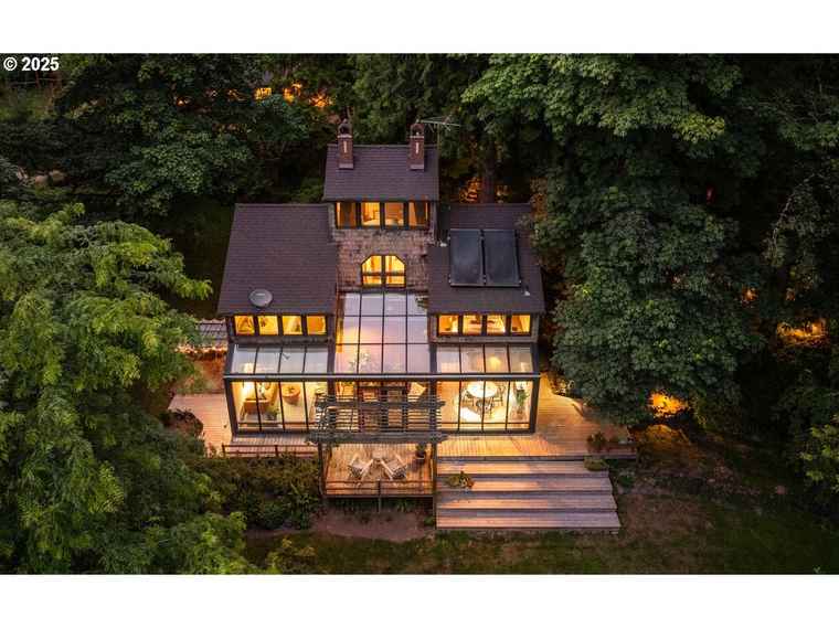Photo of 10805 NW Skyline Blvd Portland, OR 97231