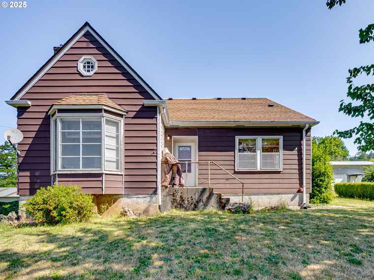 Photo of 4325 NE Franklin St Camas, WA 98607