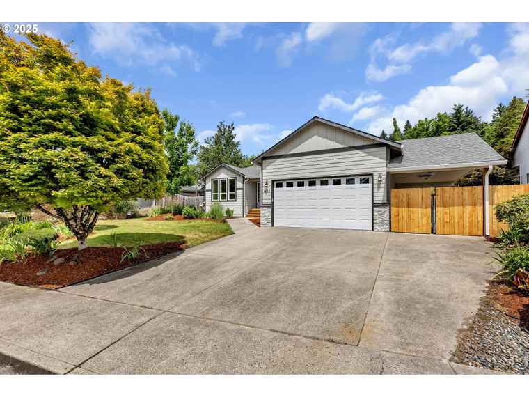 Photo of 1633 N Q St Washougal, WA 98671