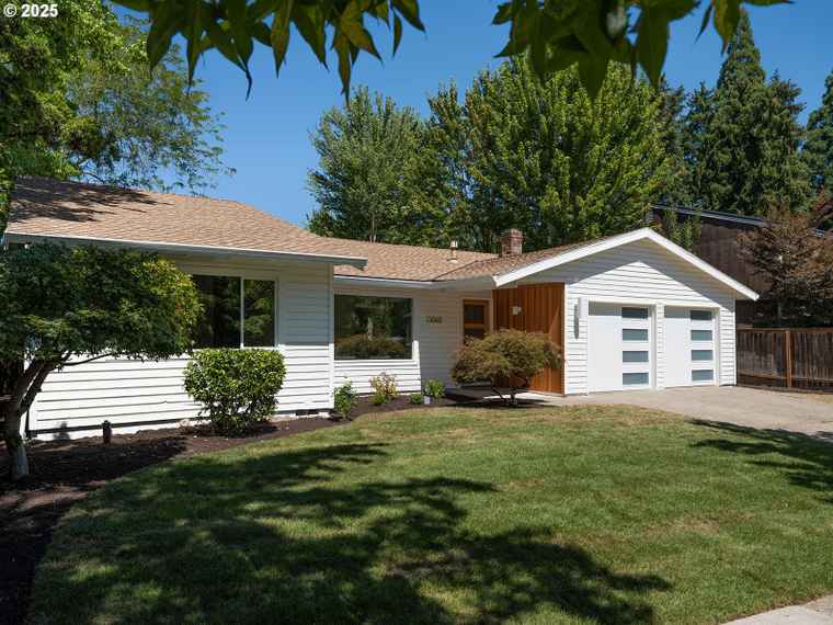 Photo of 13065 SW Weir Rd Beaverton, OR 97008