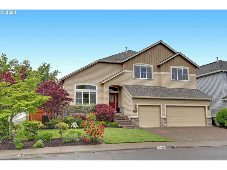 Photo of 14193 NW Meadowridge Dr Portland, OR 97229
