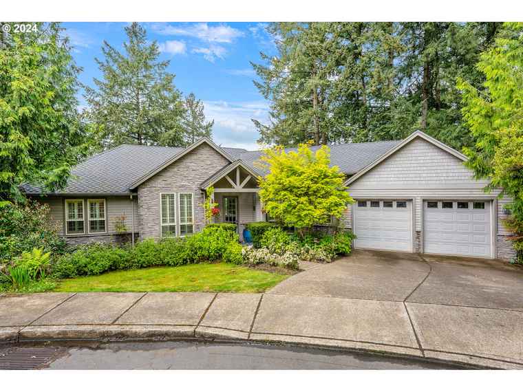 Photo of 2478 Tipperary Ct West Linn, OR 97068