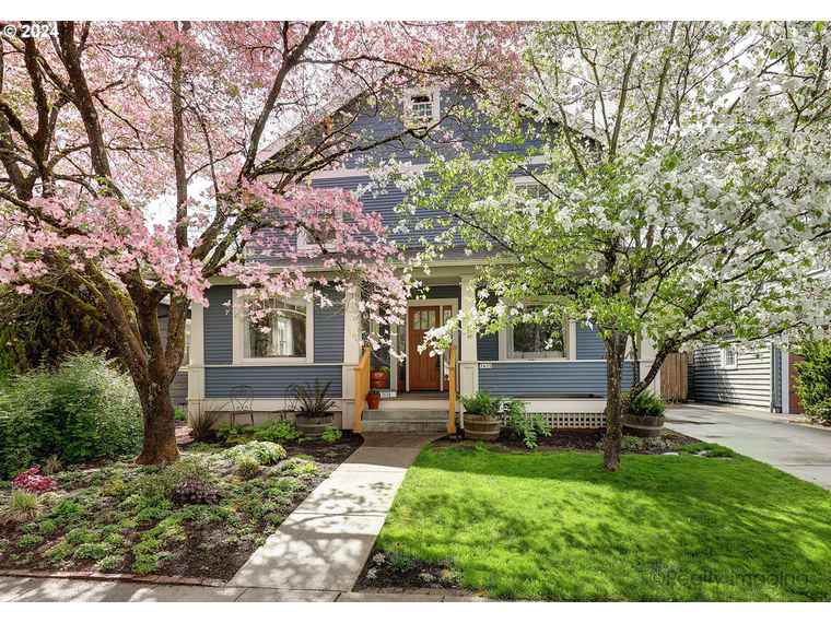 Photo of 7635 SE 20th Ave Portland, OR 97202