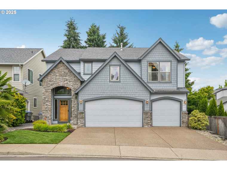 Photo of 17141 SW King Richard Ct Sherwood, OR 97140