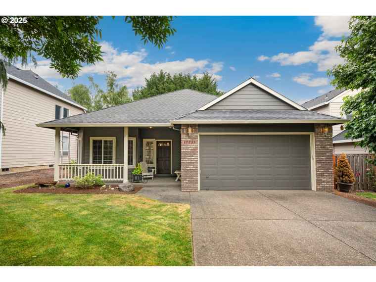 Photo of 17735 SW Woodhaven Dr Sherwood, OR 97140