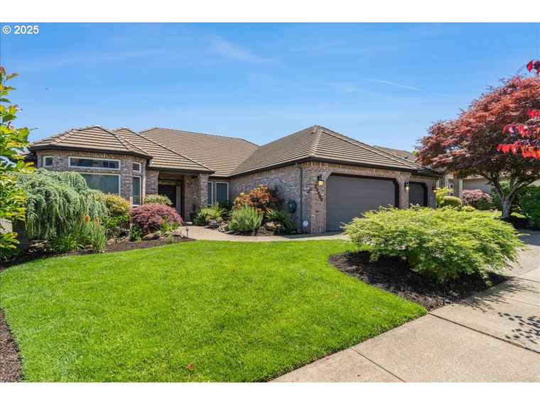 Photo of 23680 SW Robson Ter Sherwood, OR 97140