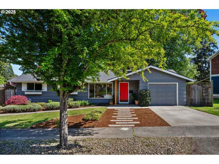 Photo of 6550 SW Alice Ln Beaverton, OR 97008
