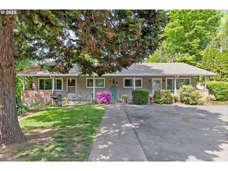 Photo of 14677 SW Hall Blvd Tigard, OR 97224