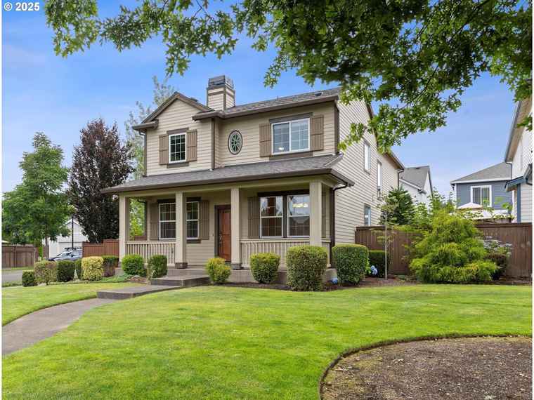 Photo of 12001 SW Surrey St Wilsonville, OR 97070