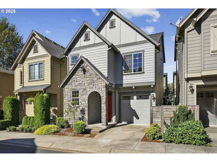 Photo of 11047 SW Legacy Oak Way Tigard, OR 97223
