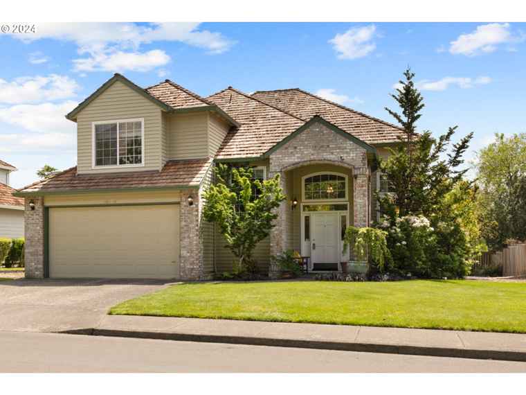 Photo of 10710 SW Naeve St Tigard, OR 97224