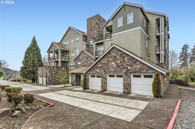 p♡ 11543 SE Hawk Ledge Ln, Happy Valley, OR 97086 | Redfin