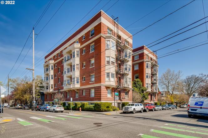 2083 Nw Johnson St #66, Portland, Or 97209 