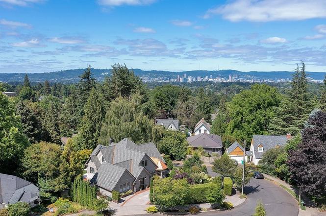 6380 SE Scott Dr, Portland, OR 97215 | MLS# 21006881 | Redfin