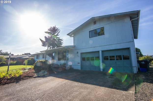 2568 Rose Blossom Dr Springfield Or 97477 Mls 19490068 Redfin