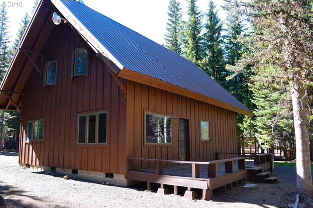 27 Diamond Lake Loop Diamond Lake Or 97731 Mls 18193097 Redfin
