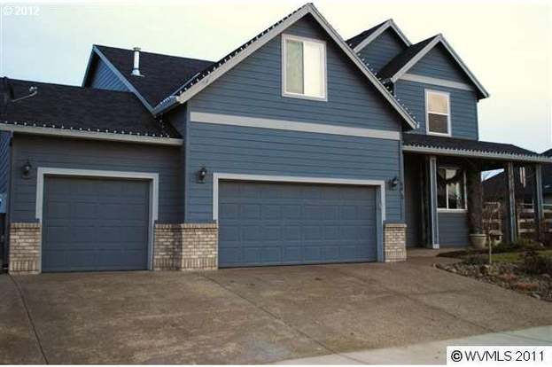 4493 Ne Aztec Loop Albany Or 97321 Mls 12258175 Redfin