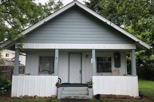 1041 E Jefferson Ave Cottage Grove Or 97424 Mls 19189201 Redfin