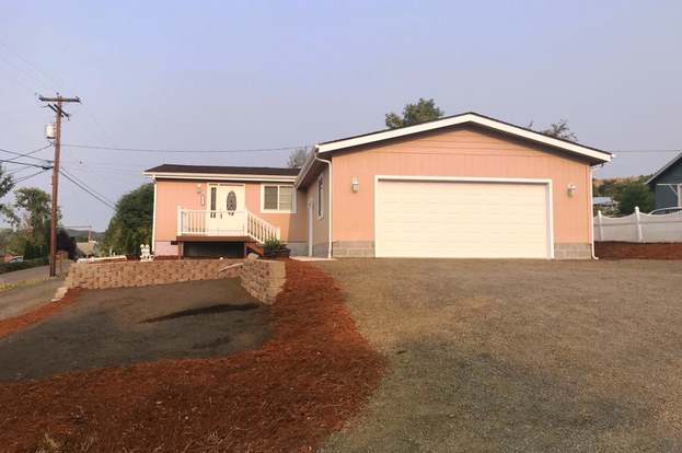2071 Freeman Ave Roseburg Or 97471 Mls 18438295 Redfin 2071 Freeman Ave Roseburg Or 97471