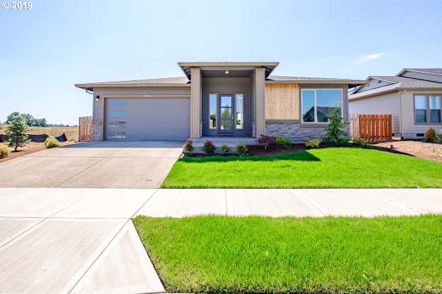 1303 Daylily St Woodburn Or 97071 Mls 18556297 Redfin