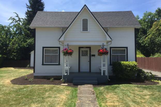 443 N 8th St Cottage Grove Or 97424 Mls 16601431 Redfin