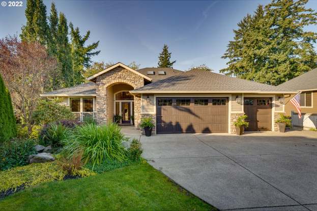 Built In Bar - Camas, WA Homes for Sale | Redfin