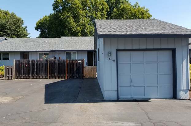 741 Ne Grant St Hillsboro Or 97124 Mls 20398453 Redfin
