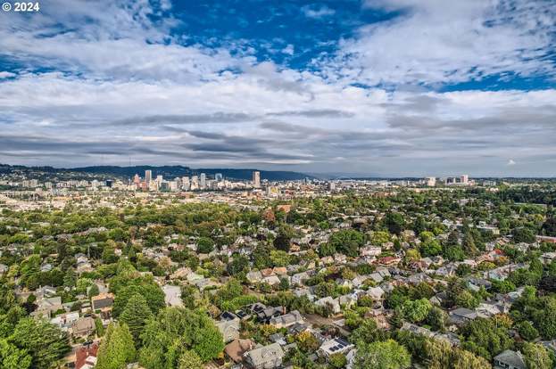 2645 SE Grant St, Portland, OR 97214 | MLS# 24039281 | Redfin