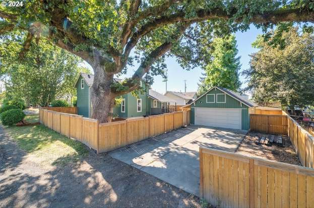 507 N Lincoln St, Newberg, OR 97132 | MLS# 24586504 | Redfin