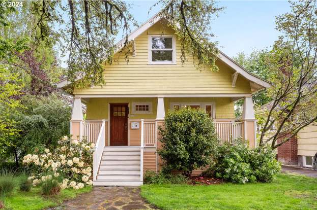 2136 SE 38th Ave, Portland, OR 97214 | MLS# 24284790 | Redfin