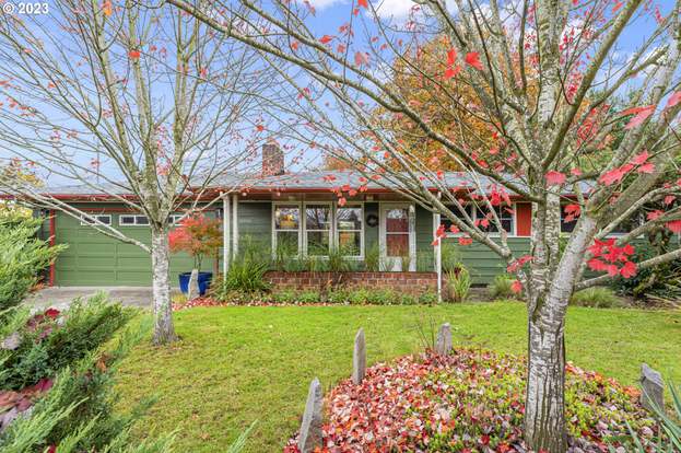 2122 SE 96th Ave, Portland, OR 97216 | MLS# 23500904 | Redfin