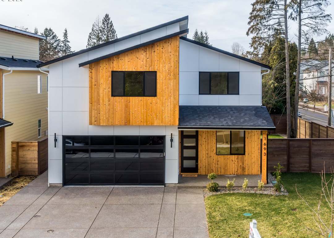 1693 N 25th St, Washougal, WA 98671 | Redfin