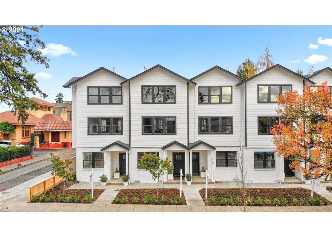 1405 SE Bybee Blvd #5, Portland, OR 97202 | Redfin