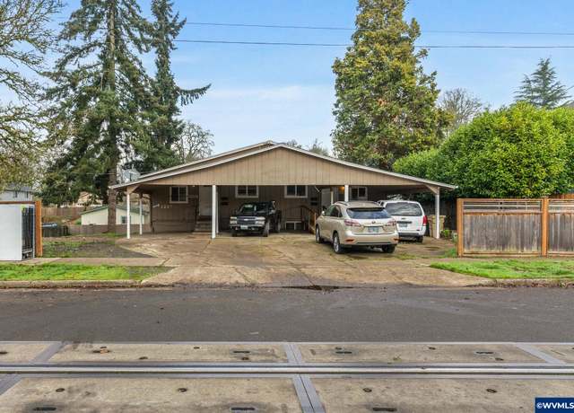 Property at 1227 Water Ave NE, Albany, OR 97321, 8 beds, 4 baths