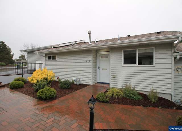 Property at 2858 Oakcrest Dr NW, Salem, OR 97304, 1 bed, 1 bath