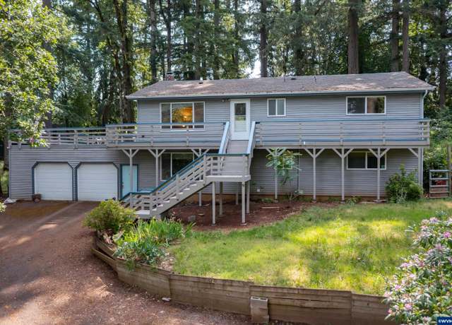 Property at 7994 Bates St S, Salem, OR 97306, 5 beds, 3 baths