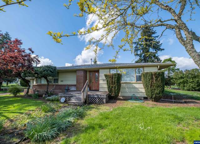Property at 37351 Tennessee School Dr, Lebanon, OR 97355, 3 beds, 2 baths