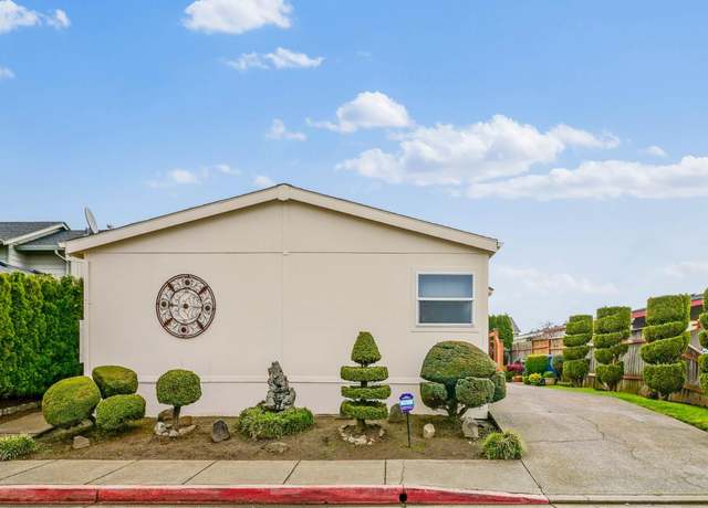 Property at 3034 Hazel Grv NE, Salem, OR 97305, 3 beds, 2 baths