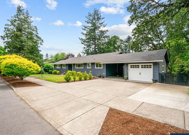 Property at 3245 Balsam Dr S, Salem, OR 97302, 4 beds, 3 baths