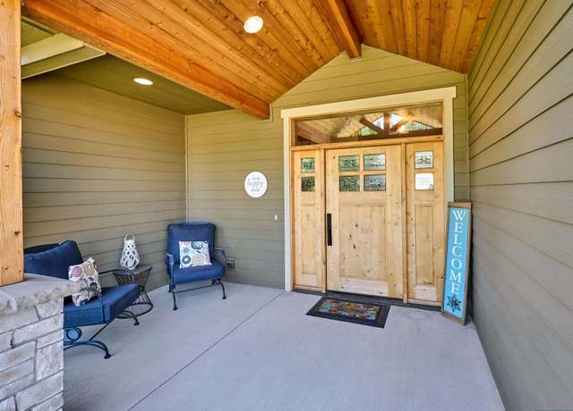 Property at 1284 Bair Rd, Keizer, OR 97303-3299, 3 beds, 3 baths
