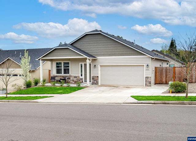 Property at 2504 23rd Ave NW, Albany, OR 97321, 3 beds, 2 baths