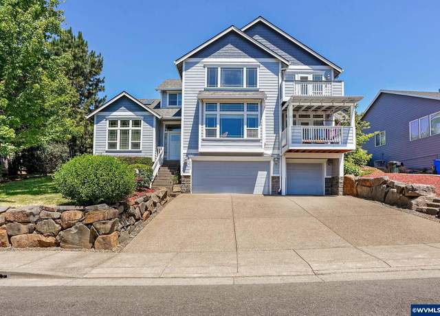 Property at 2263 Banyonwood Ave NW, Salem, OR 97304, 4 beds, 2.5 baths