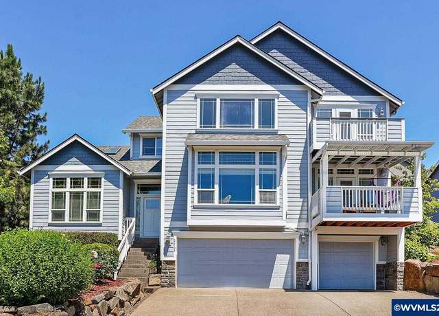 Property at 2263 Banyonwood Ave NW, Salem, OR 97304, 4 beds, 2.5 baths